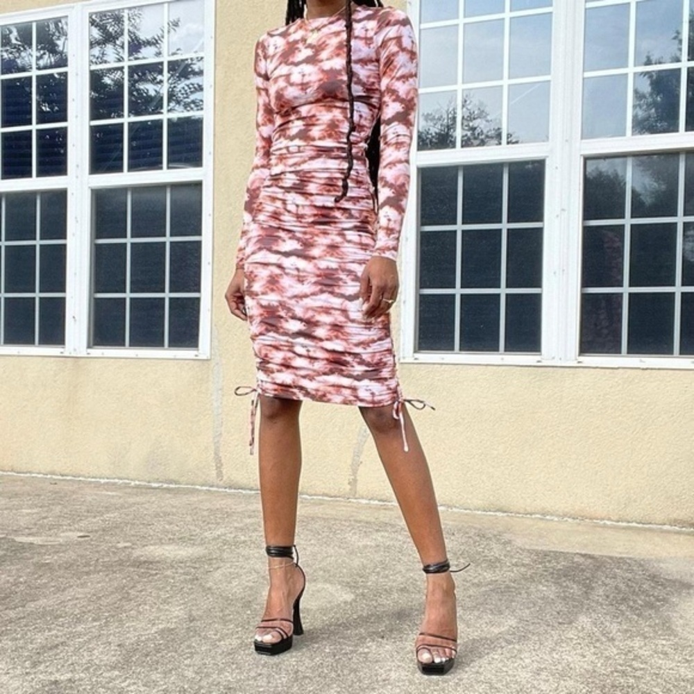 Nwt tiger mist riri long sleeve bodycon dress size S
